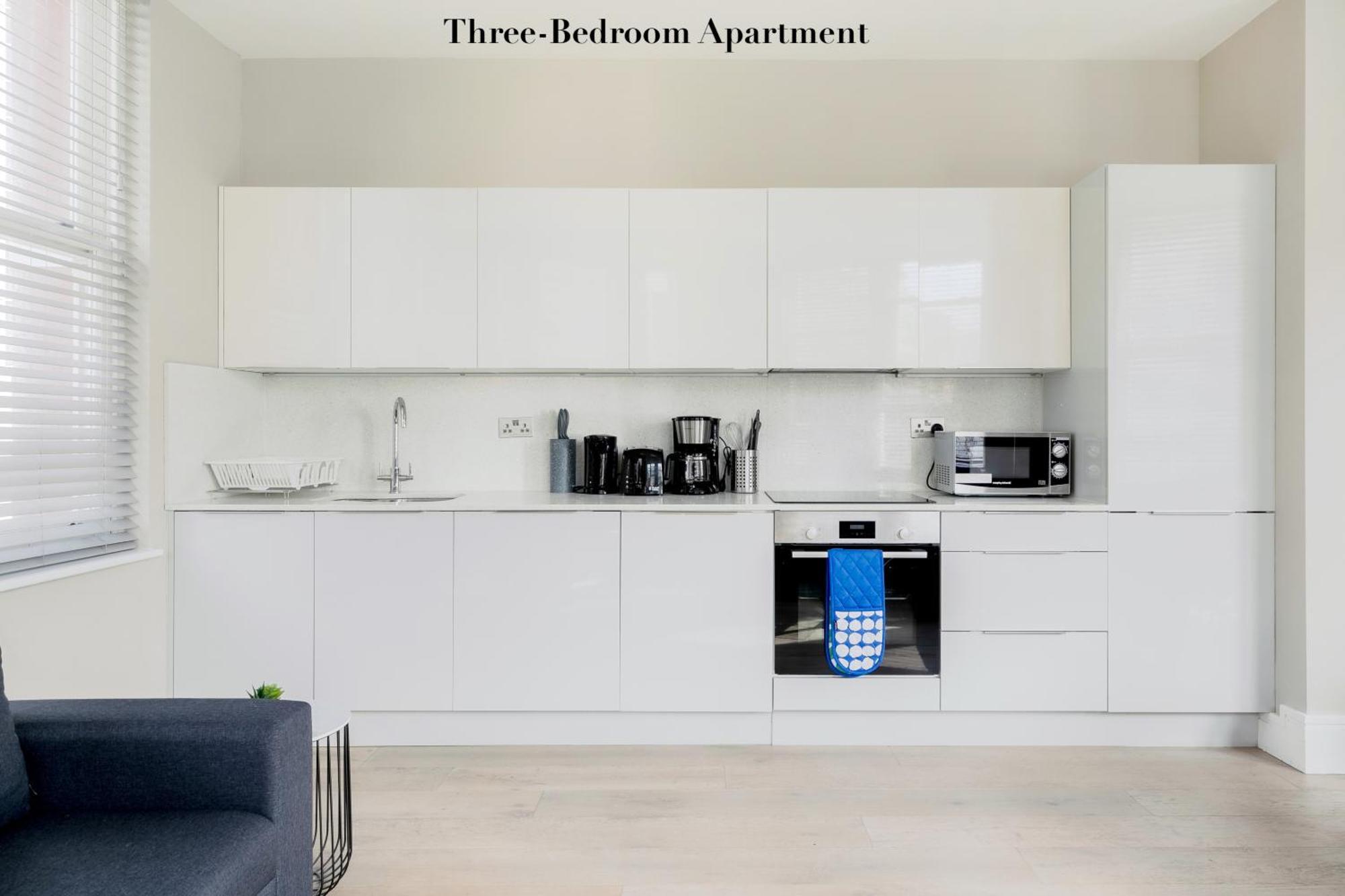 Superb Apartments Opposite Edgware Road Station 伦敦 客房 照片