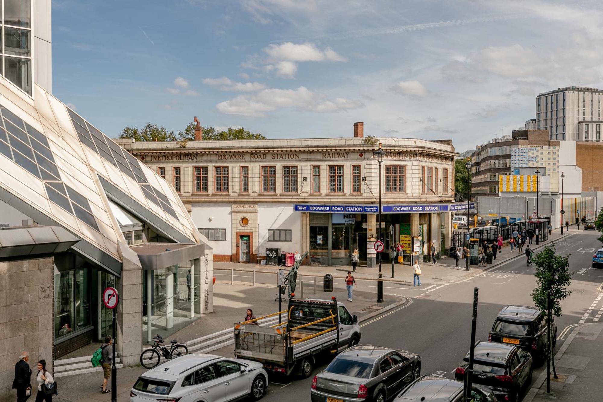 Superb Apartments Opposite Edgware Road Station 伦敦 客房 照片