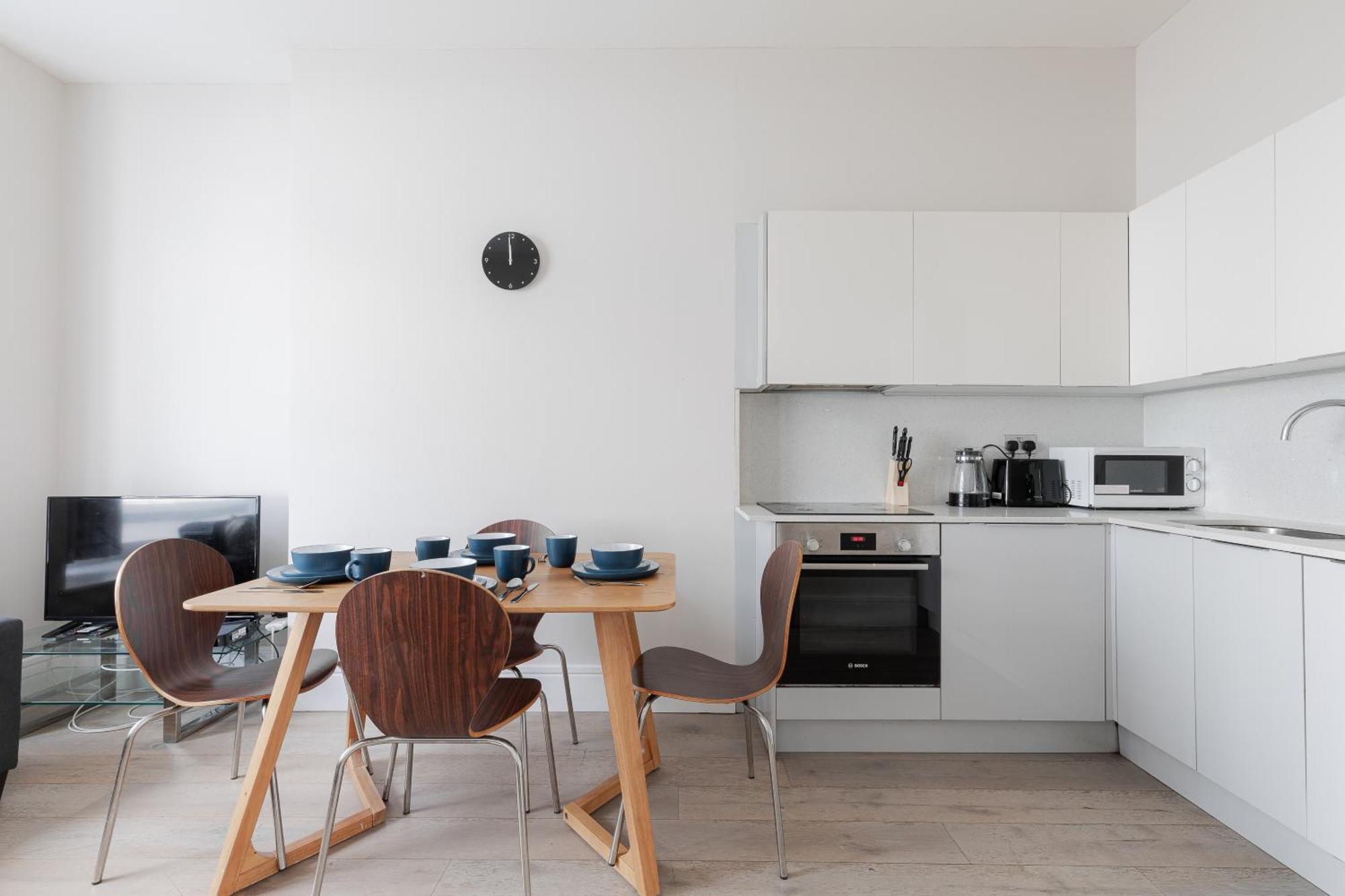 Superb Apartments Opposite Edgware Road Station 伦敦 客房 照片