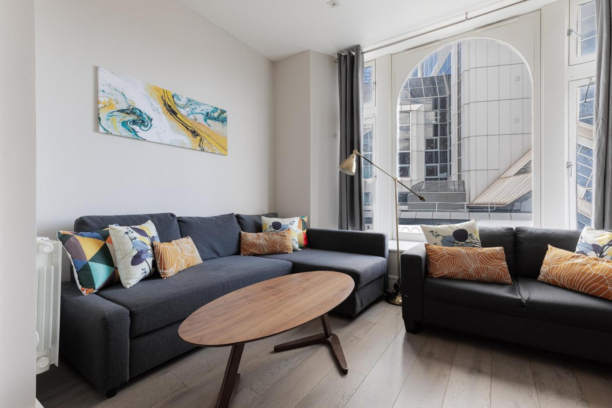 Superb Apartments Opposite Edgware Road Station 伦敦 客房 照片